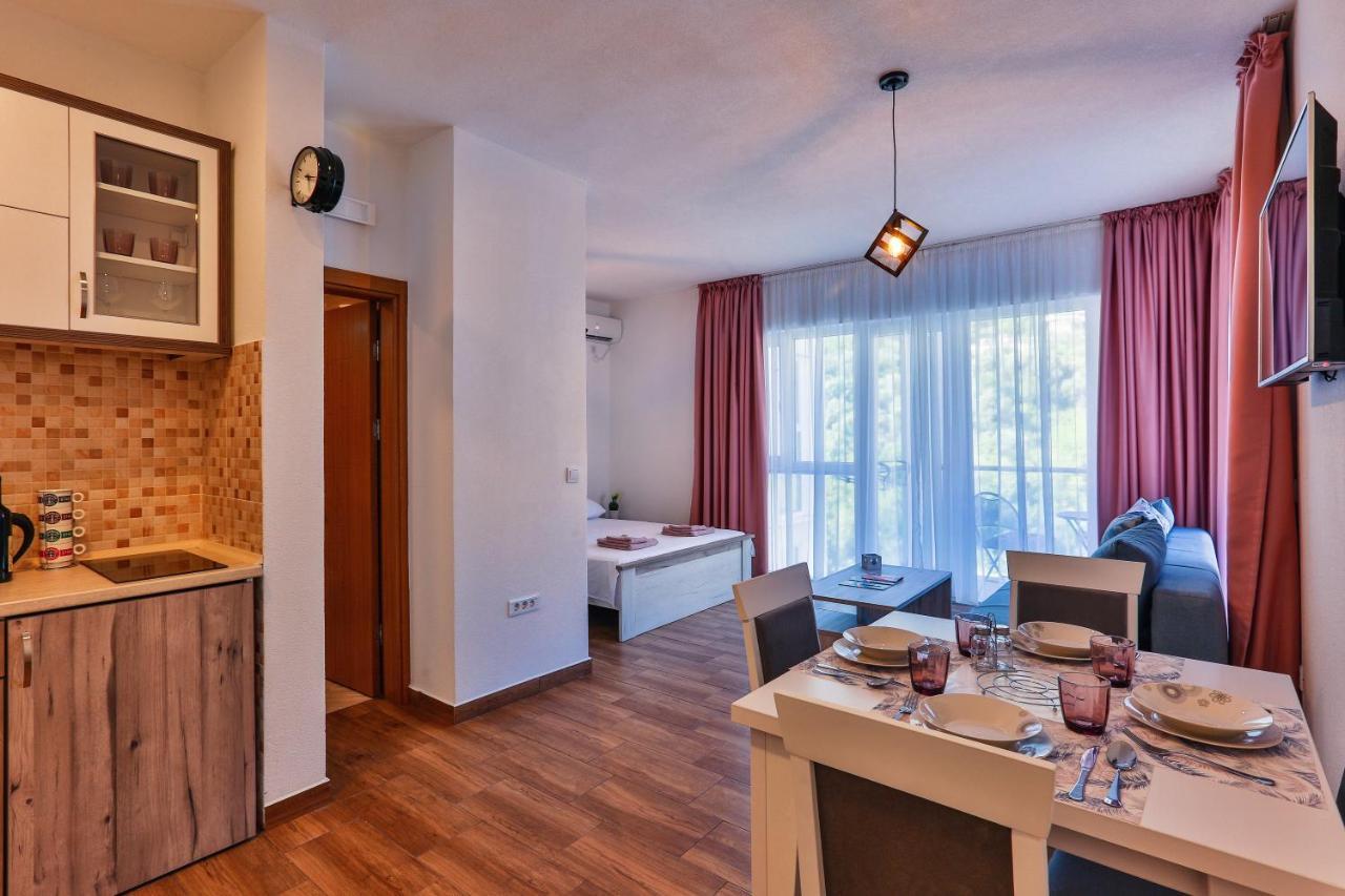 Luna Apartmani Sutomore Zewnętrze zdjęcie